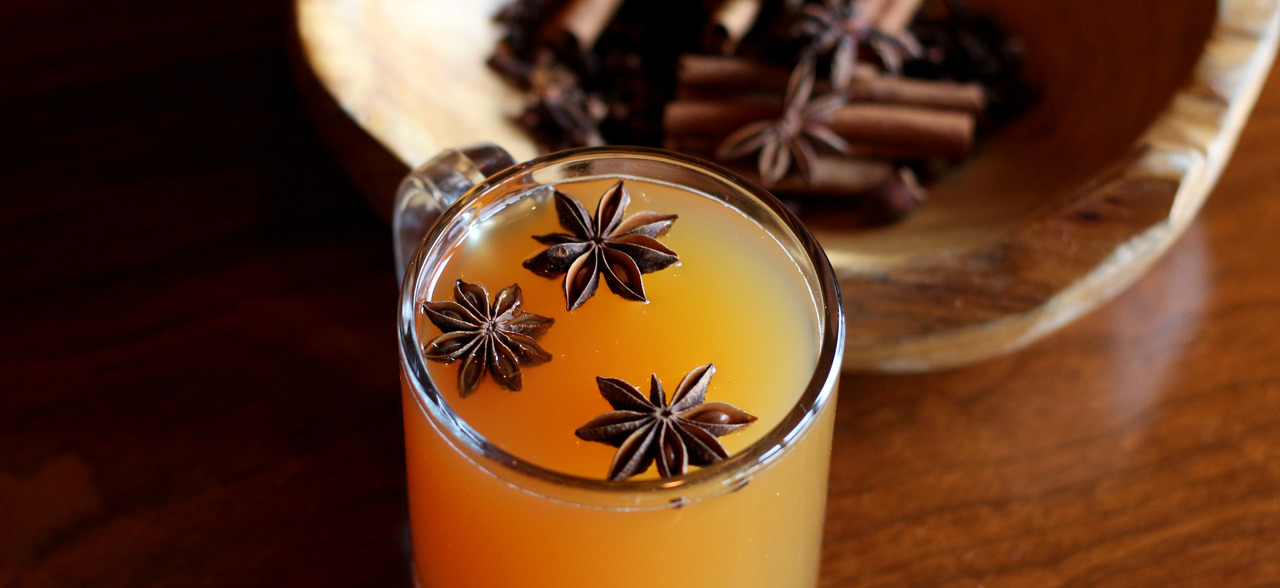 Best Hot Gin Drinks To Have This Season